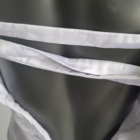 Wedding Dress Size Small Or Xtra small - Picture 5 of 11